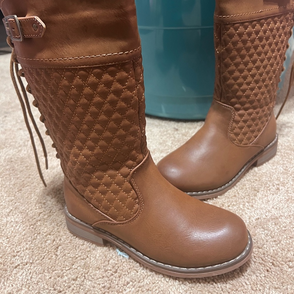 Kids lace tall boots